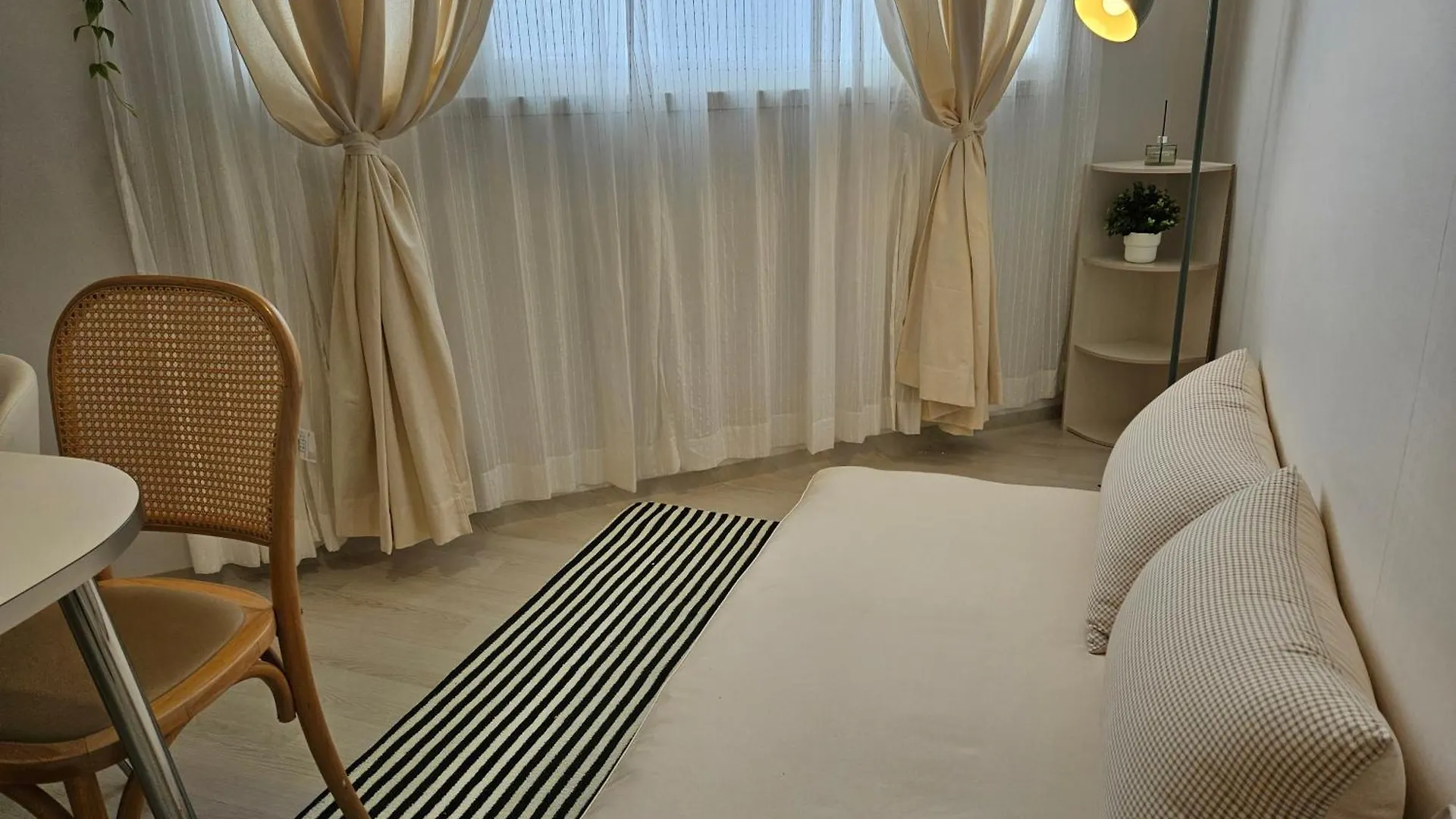 Nurida Sinchon Villa Seoul 0*,  Sydkorea