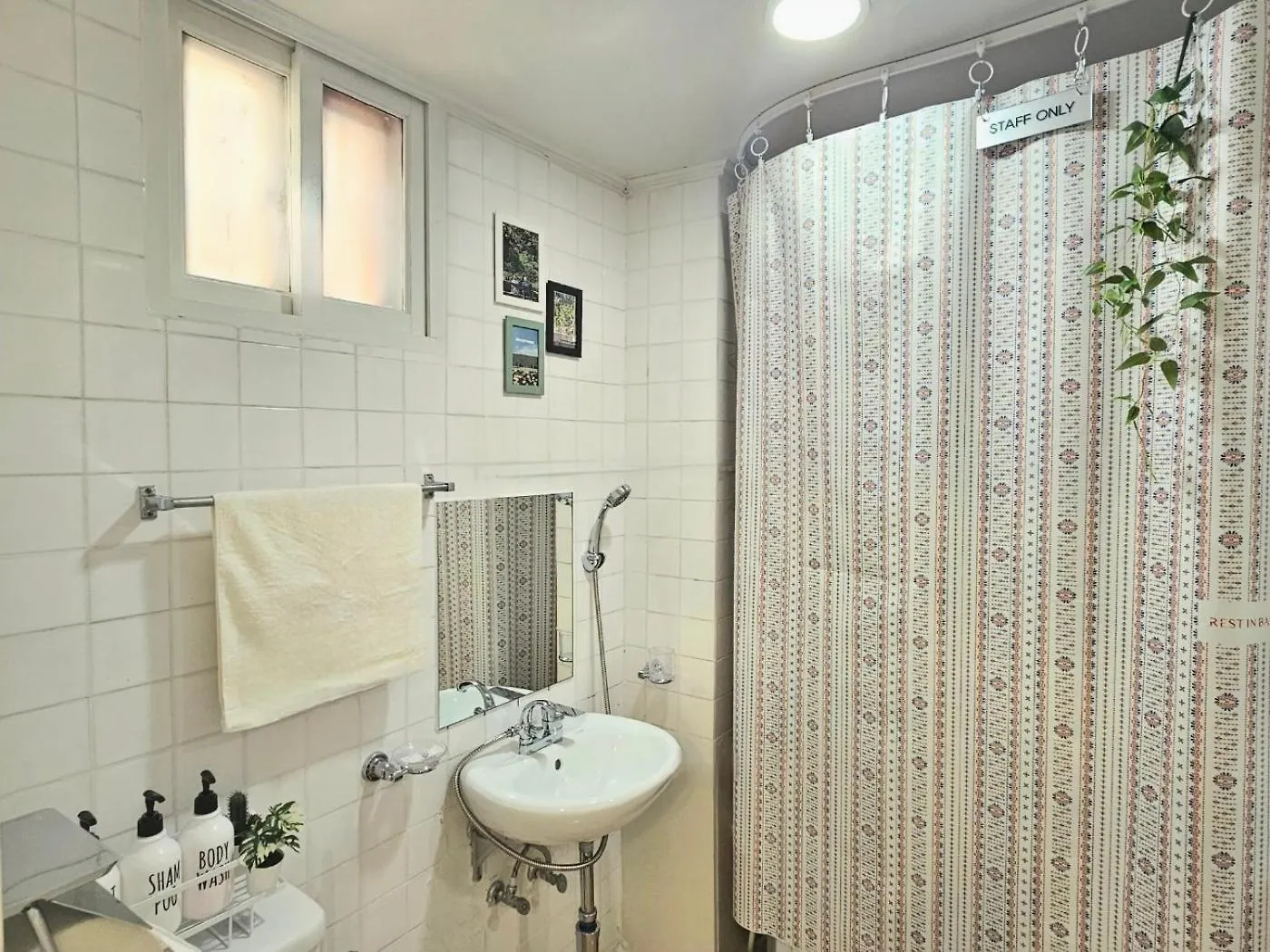 Semesterbostad Nurida Sinchon Villa Seoul Sydkorea